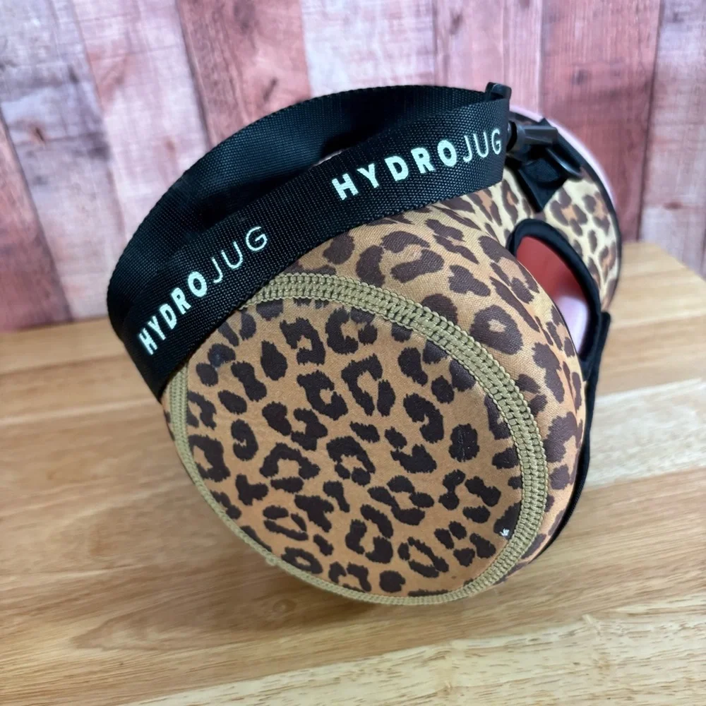 HydroJug‎ Leopard Print And Pink Water Bottle